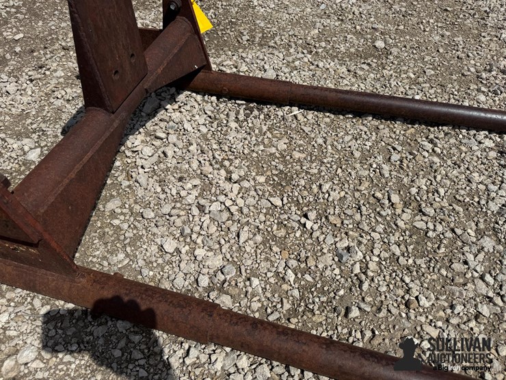 53"-2-pt-bale-forks-image-9
