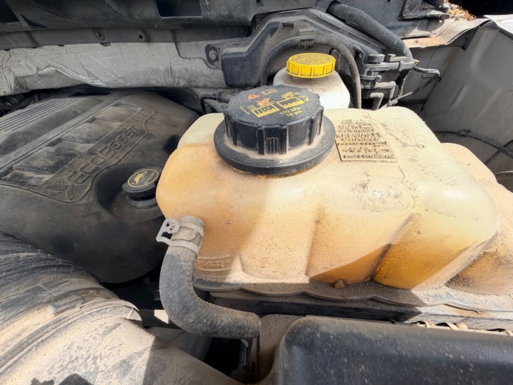 2014-ford-f150-image-30