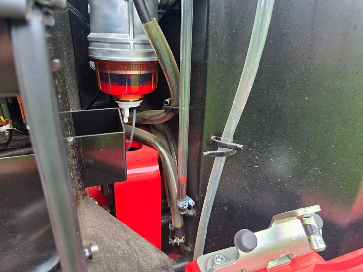 2024-takeuchi-tb290-image-63