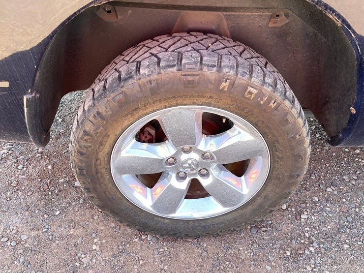 #1312-•-2016-dodge-ram-pickup-truck-(has-mn-salvage-title)-image-11