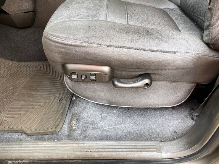 2006-dodge-ram-2500-image-21