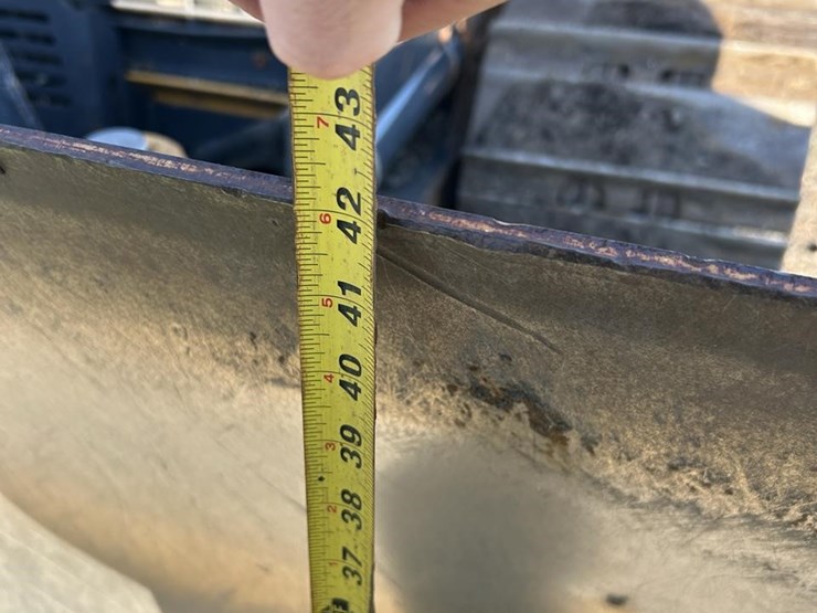 2017-deere-700k-xlt-image-56