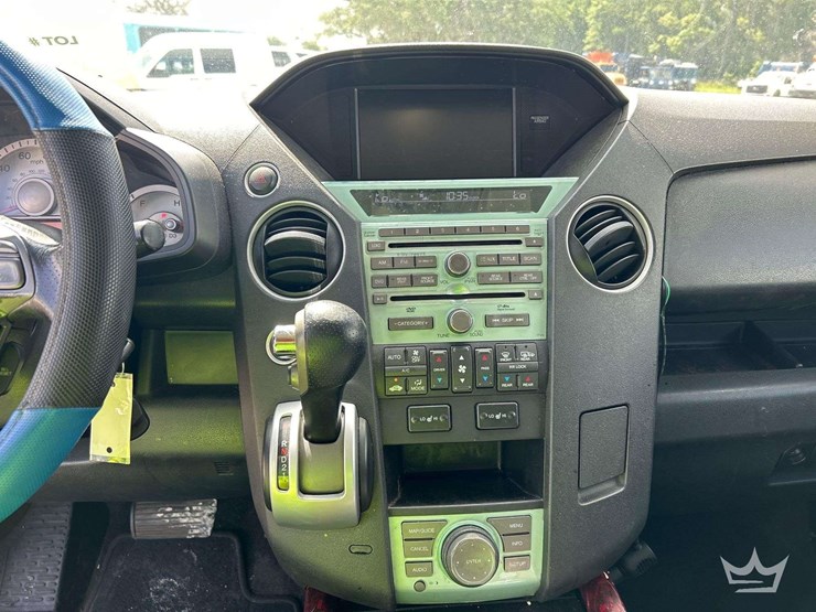 2010-honda-pilot-image-16
