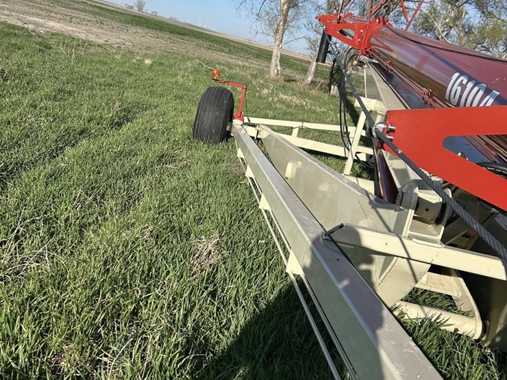 buhler-farm-king-16104-image-49
