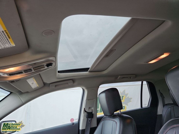 2013-gmc-terrain-slt-image-16