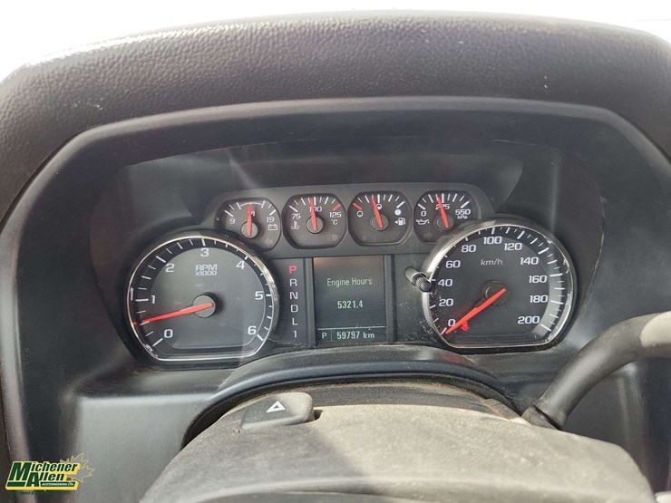 2017-gmc-sierra-2500hd-image-21