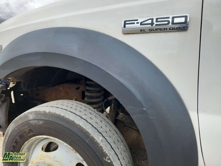 2006-ford-f450-xl-image-48
