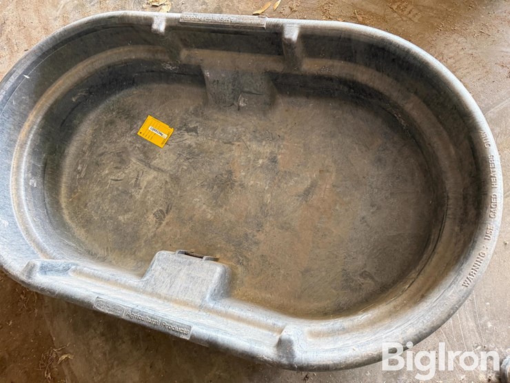 rubbermaid-livestock-tub-image-4