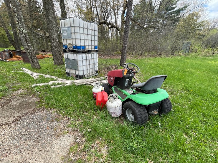 #2863-•-riding-lawn-mower-(or)-image-1