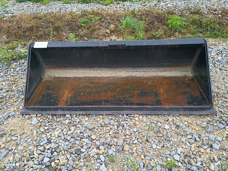 #24751-•-72"-smooth-bucket-skid-steer-attachment-image-1