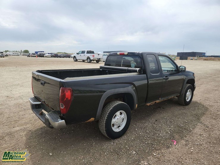 2008-chevrolet-colorado-lt-image-3