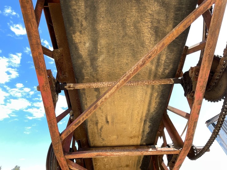 #1004-•-gravel-feeder-image-24