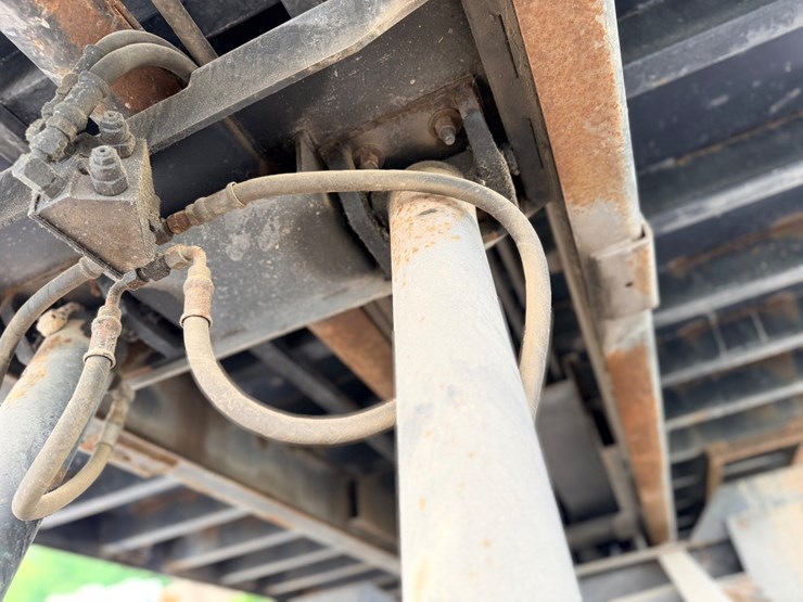 2004-ford-f650-image-59