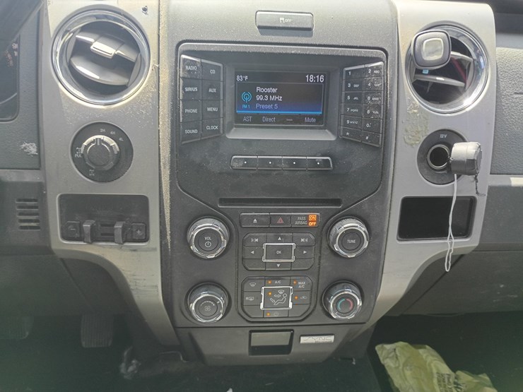 2014-ford-f150-image-39