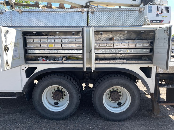 2013-international-durastar-4400-image-33