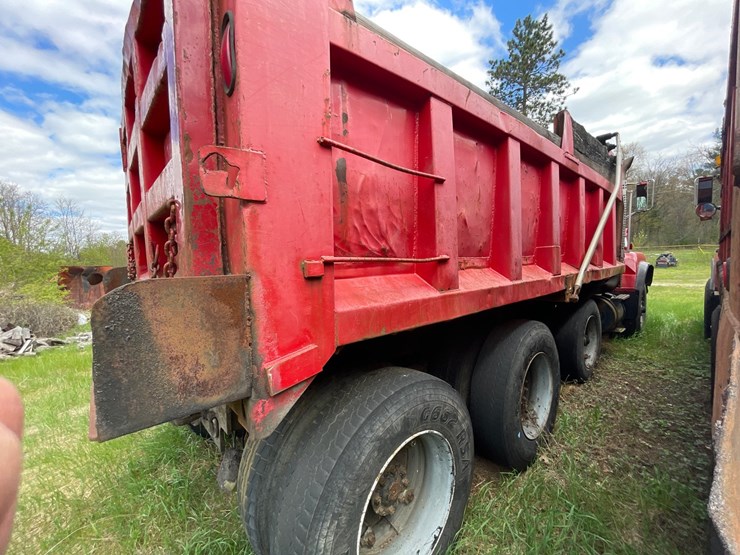 1988-ford-l9000-image-6