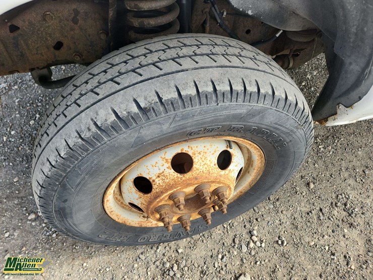 2005-ford-e450-image-24