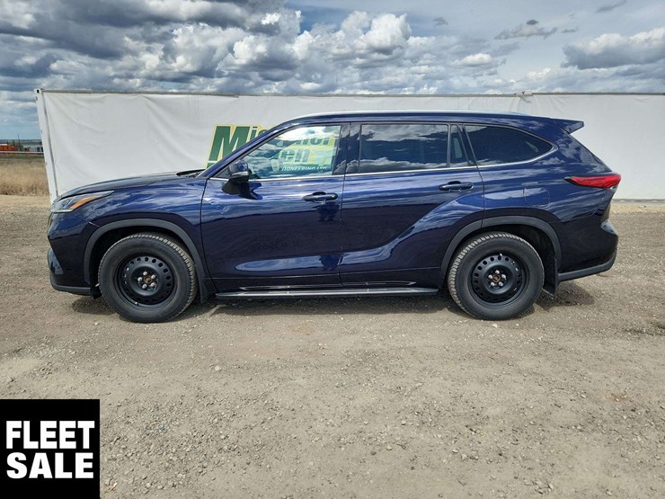 2023-toyota-highlander-image-6