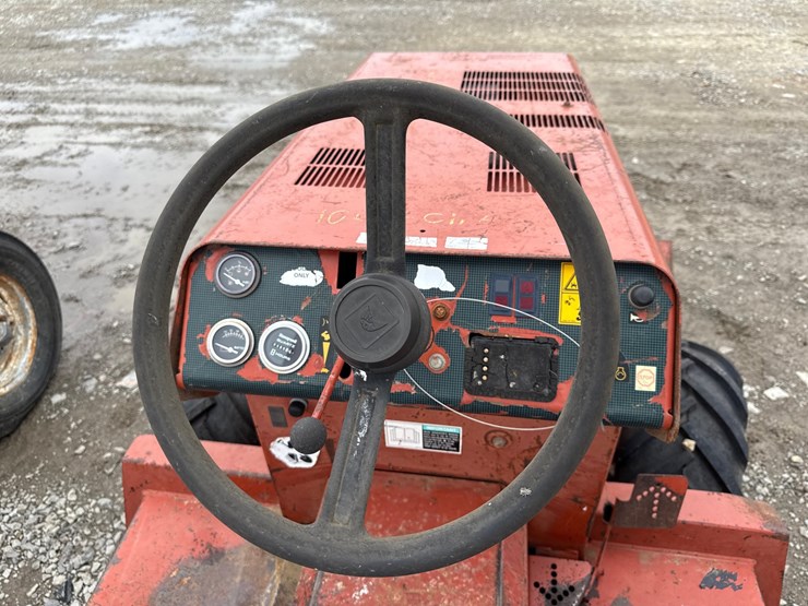 ditch-witch-3700-image-37