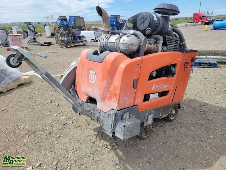 husqvarna-fs7000d-image-2