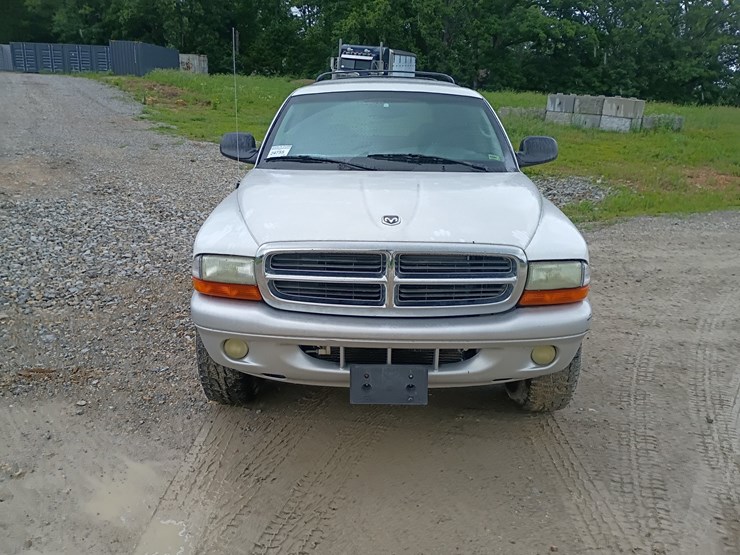 2002-dodge-durango-image-14
