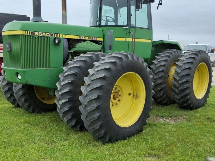 john-deere-8640-image-2