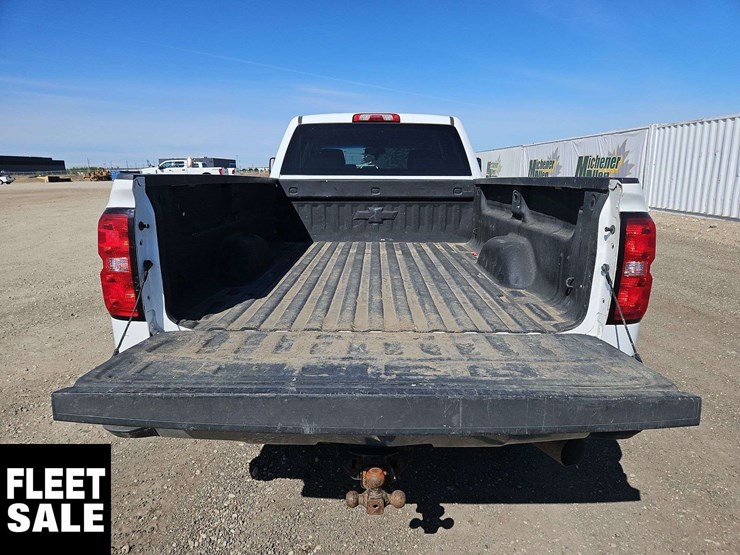 2019-chevrolet-silverado-3500hd-image-29