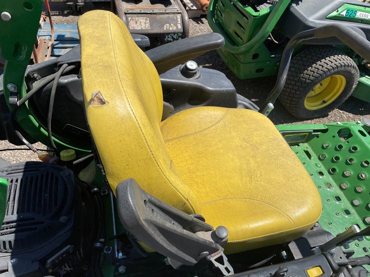 2020-john-deere-z915e-image-12