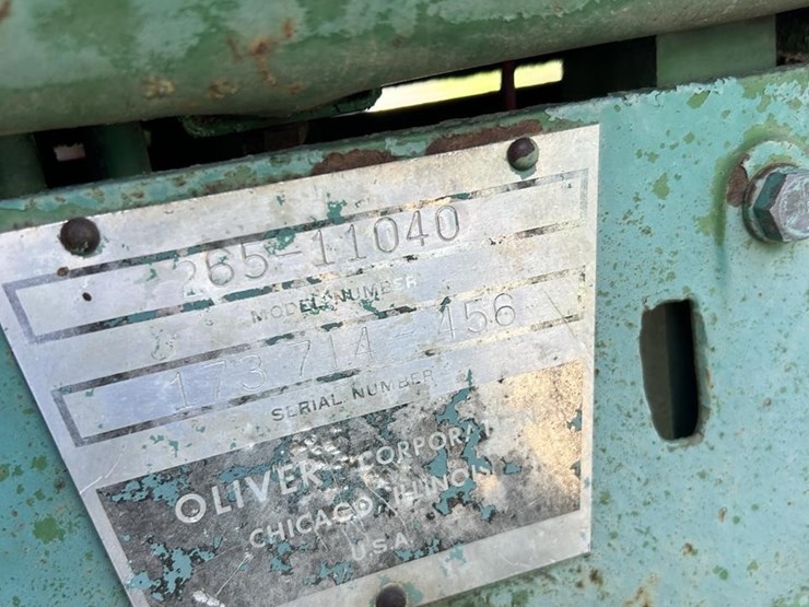 oliver-1555-image-31