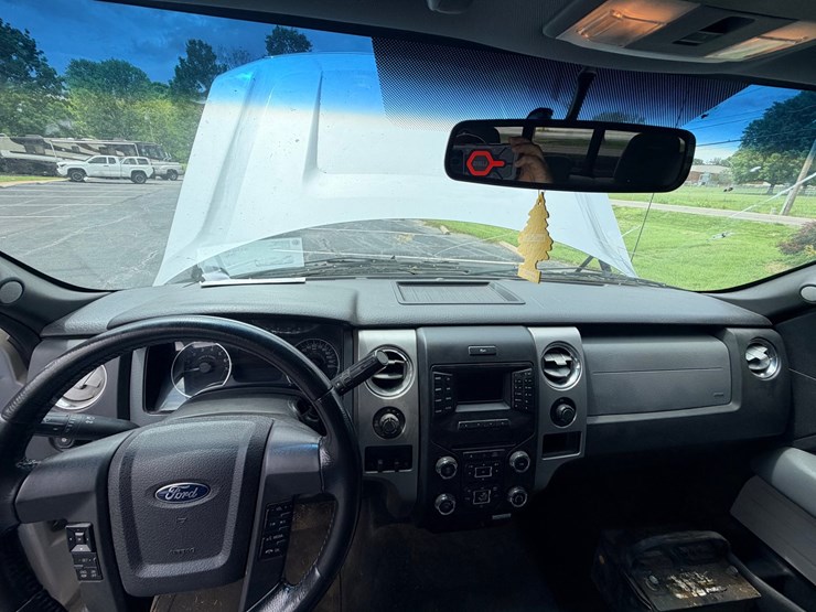 2014-ford-f150-image-46