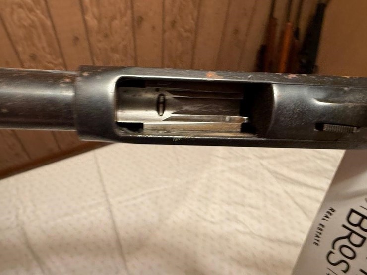 ithaca-mdl.37s-12ga-shotgun-image-12