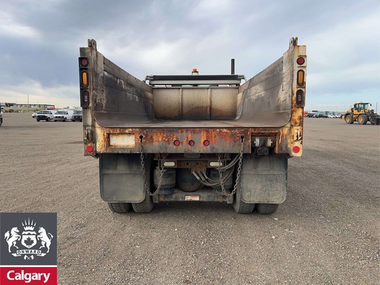 2016-international-workstar-7400-image-4
