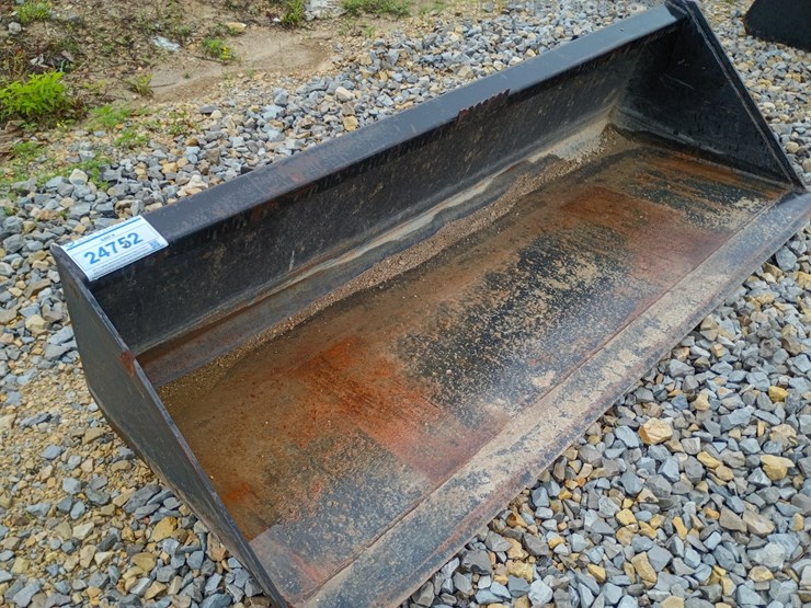 #24752-•-78"-smooth-bucket-skid-steer-attachment-image-5