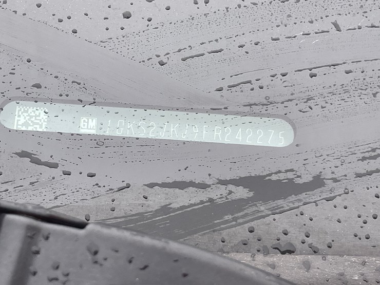 2015-gmc-yukon-denali-image-36