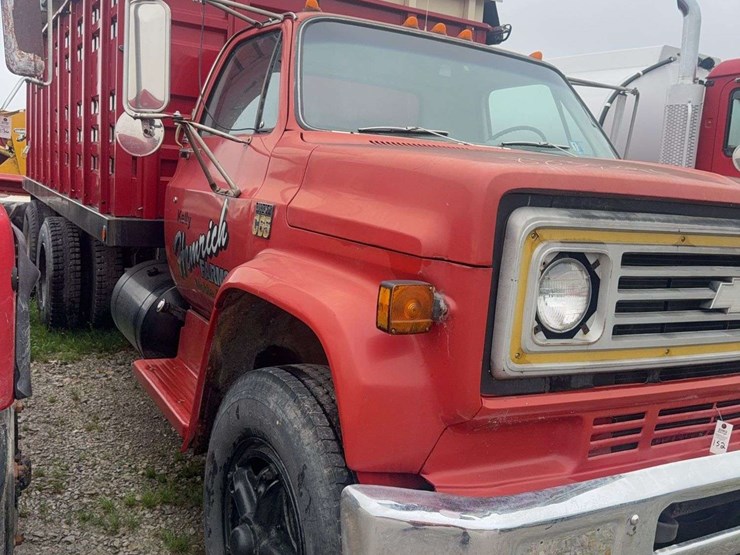 1976-chevrolet-c65-image-2