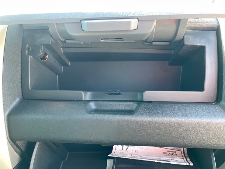 #1312-•-2016-dodge-ram-pickup-truck-(has-mn-salvage-title)-image-37
