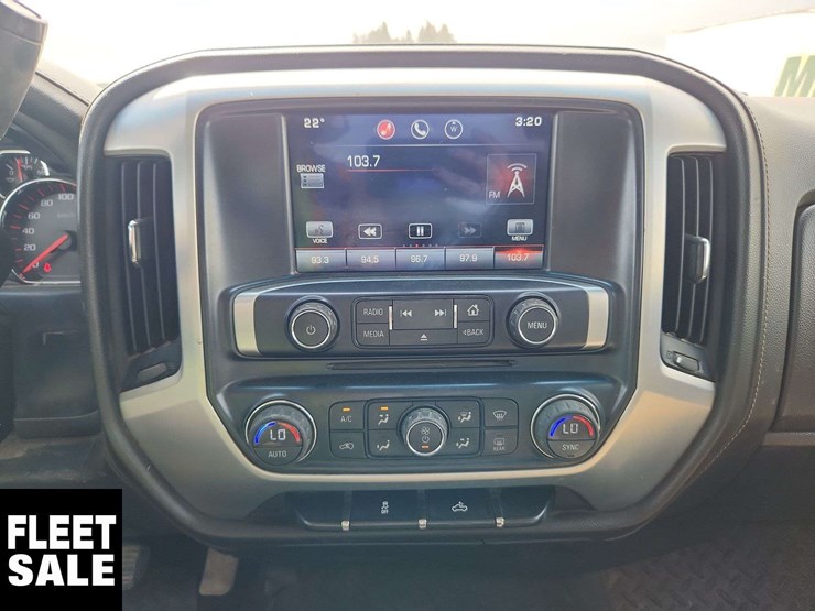 2015-gmc-sierra-1500-image-21