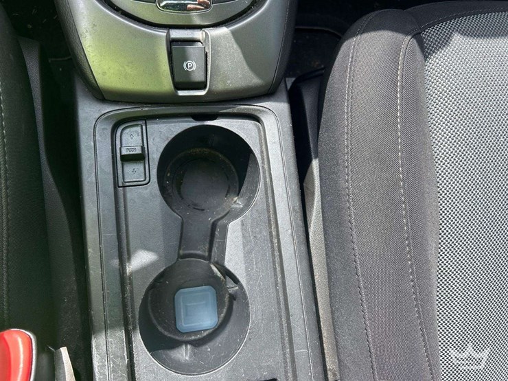 2014-chevrolet-captiva-image-17