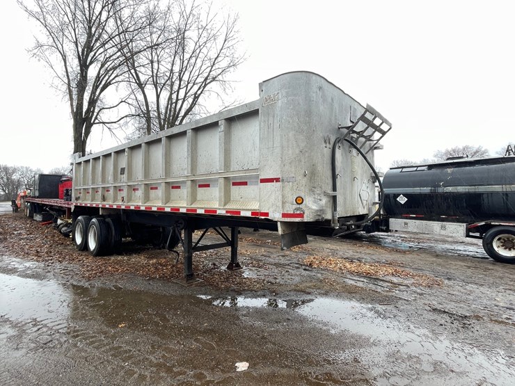 #1210-•-1974-easton-end-dump-trailer-(has-mn-title)-image-2