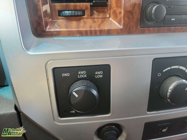 2007-dodge-ram-2500-image-23