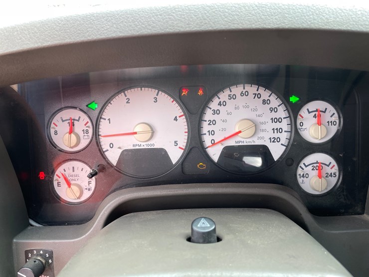 2006-dodge-ram-2500-image-14