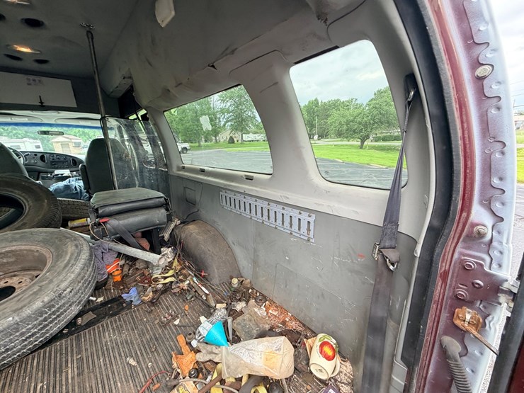 #24064-•-2007-ford-econoline-wagon-van-image-74