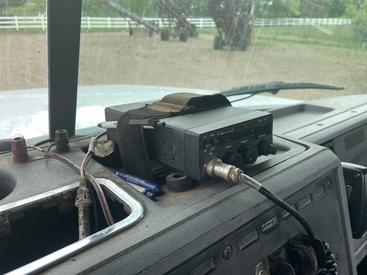 1999-mack-ch600-image-41