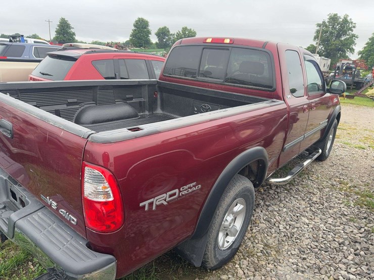 2006-toyota-tundra-image-7