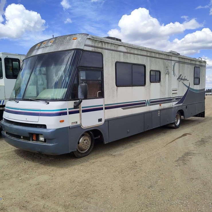 1997 CHEVROLET P30