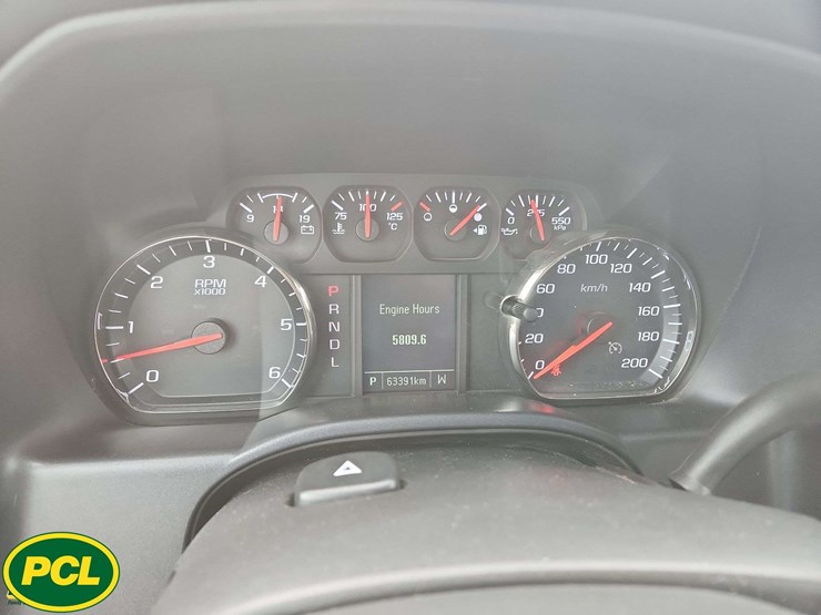 2018-chevrolet-silverado-1500-image-15