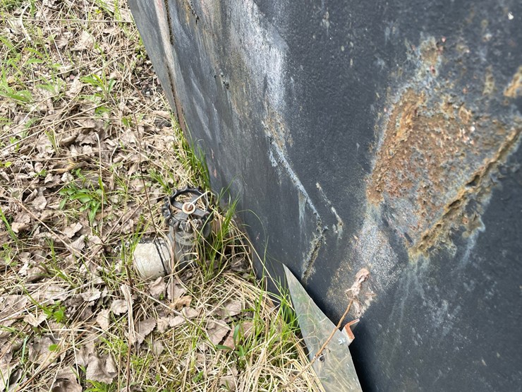 #2804-•-metal-fuel-tank-(g)-image-8