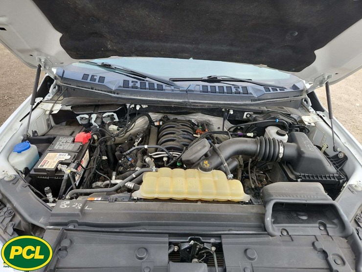 2020-ford-f150-image-28