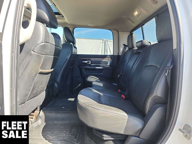 2014-dodge-2500-image-18