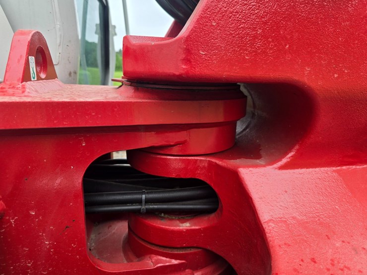 2024-takeuchi-tb290-image-84